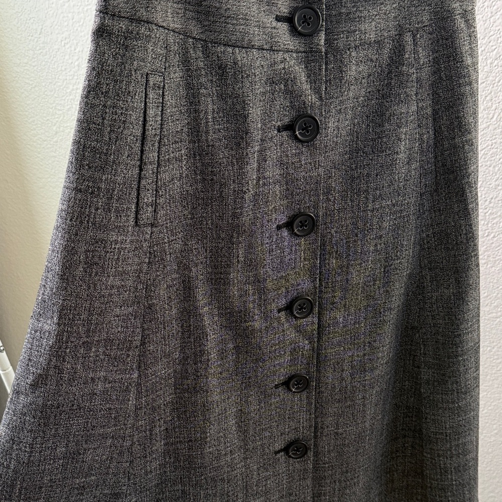 Gray Button-Front A-Line Skirt